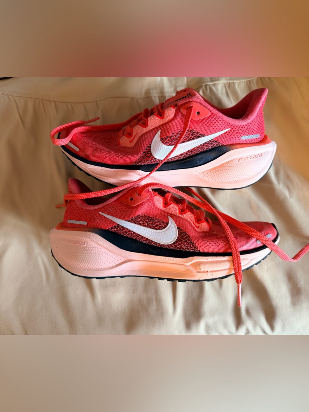 Little Kids Nike Air Zoom Pegasus 41 Magic Ember, size 2.5Y - Used